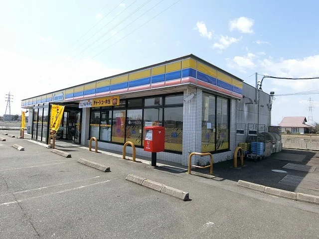 ミニストップ 巣南町店まで600m