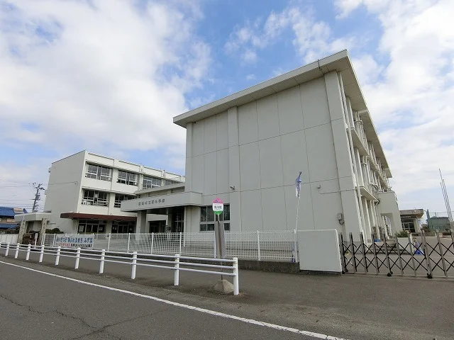 瑞穂市南小学校まで650m