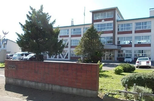 滝川市立滝川第一小学校まで650m
