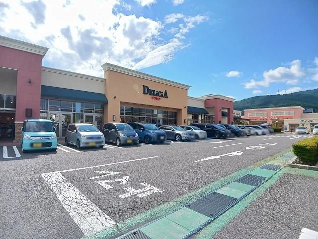 フォレストモール岡谷まで2290m