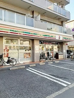 セブンイレブン蓮根店まで380m
