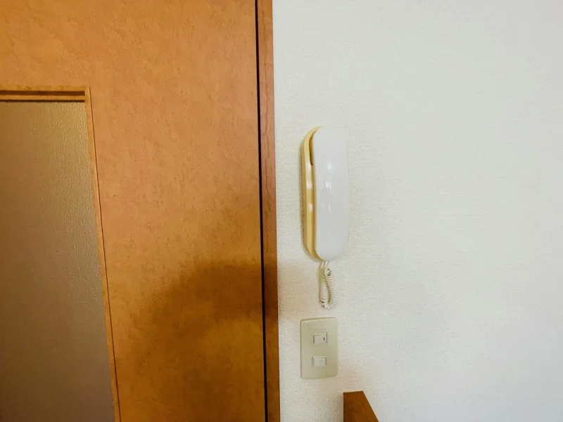 インターフォン
