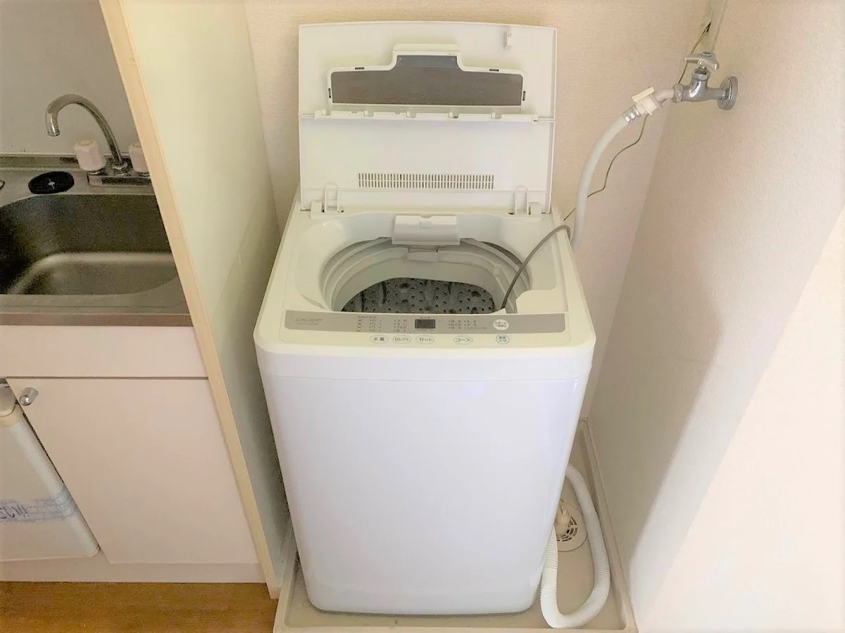 家具家電はメーカー等が異なる場合がございます。