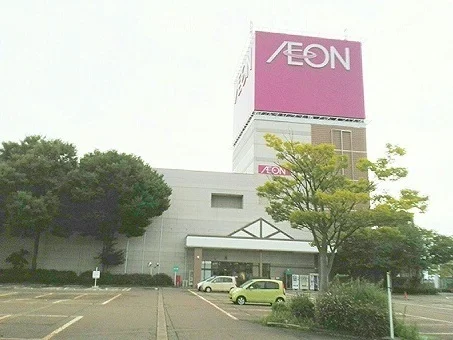 イオンまで200m