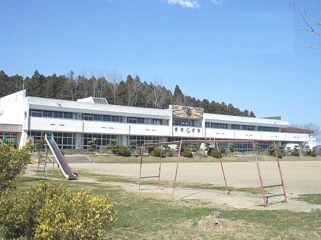 美里町立不動堂小学校まで350m