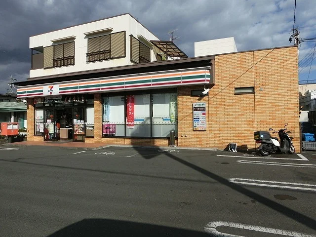 セブンイレブン清水飯田町店まで500m