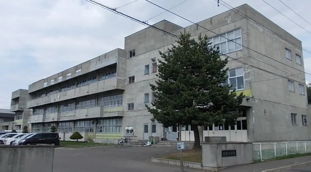 旭川市立東栄小学校まで500m