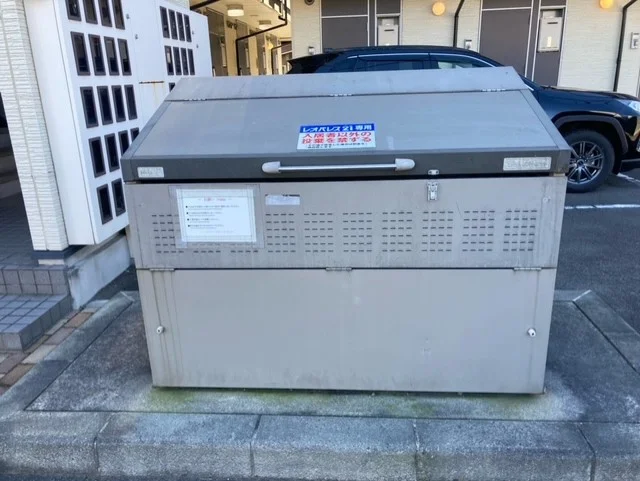 ごみ置き場