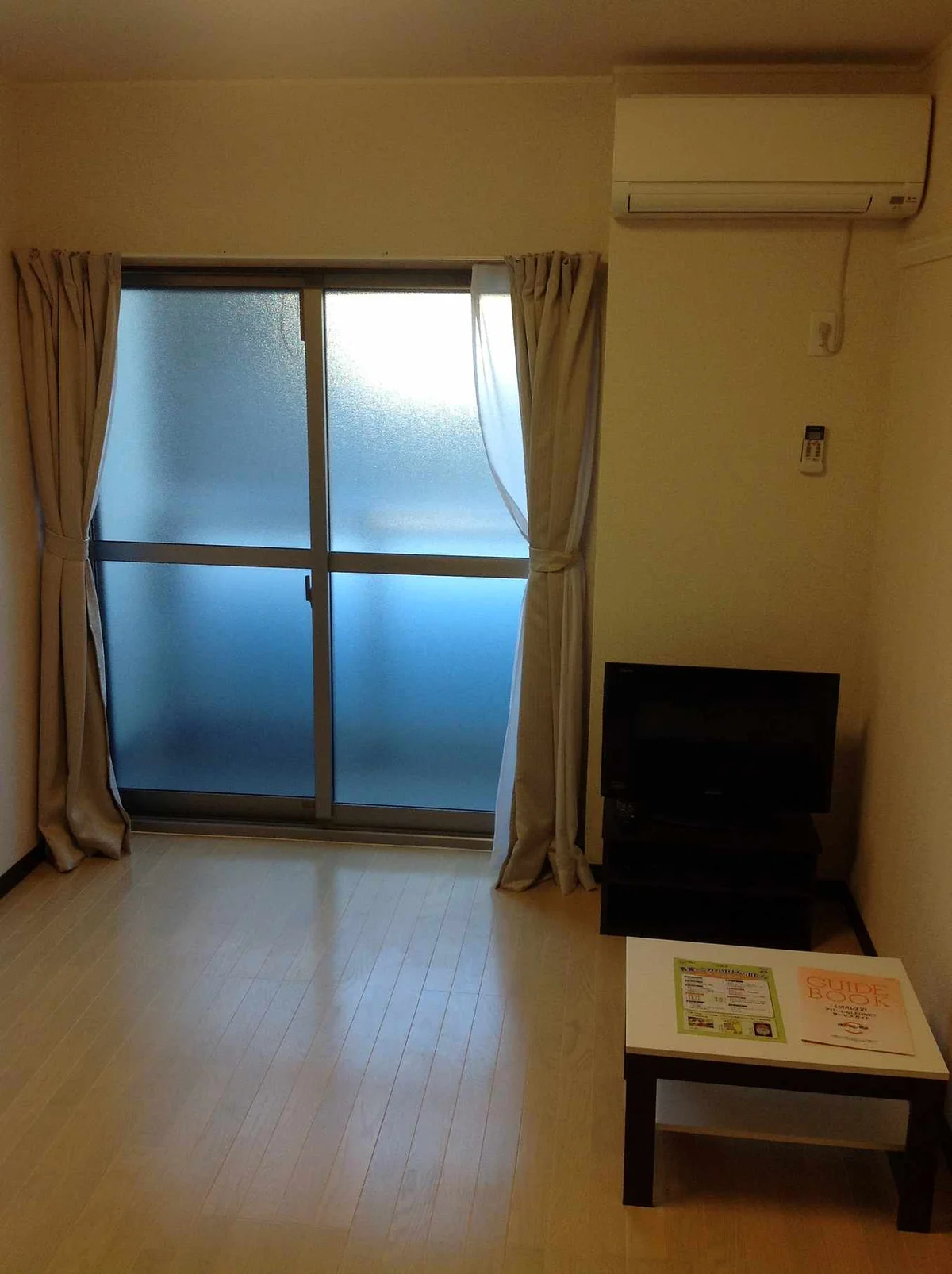 お部屋の形状に関しましては現況優先とします。