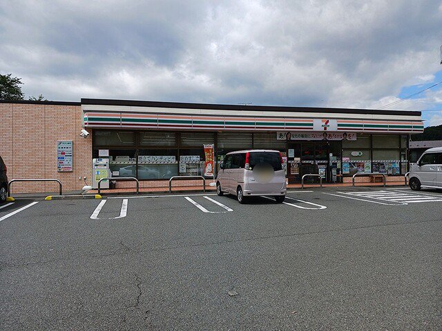 セブンイレブン加賀野４丁目店まで1250m