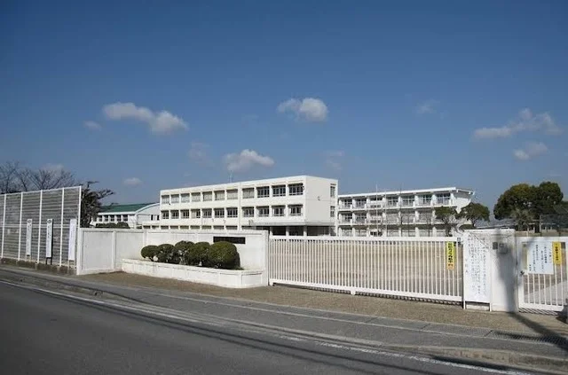 稲美町立天満小学校まで350m