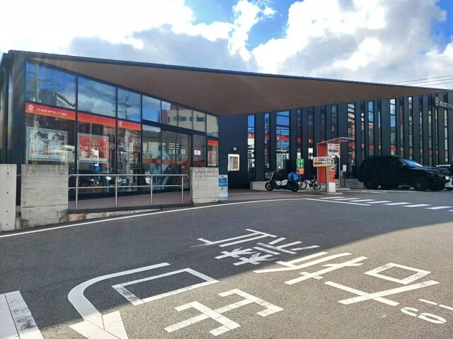 西日本シティ銀行糸島支店まで1000m