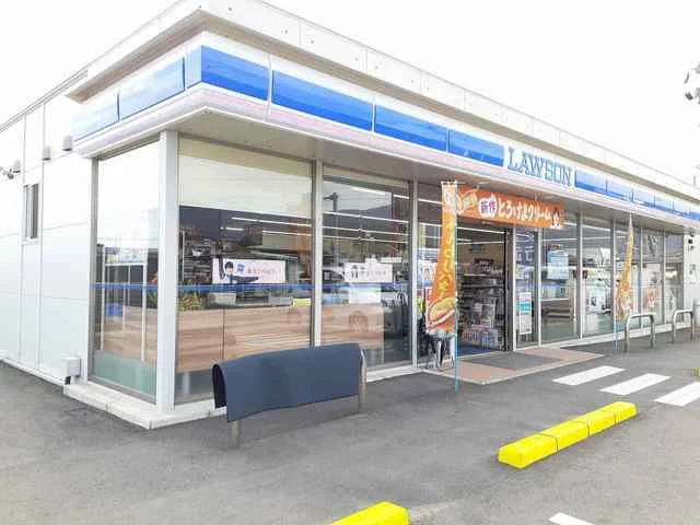 ローソン小城駅前店まで550m