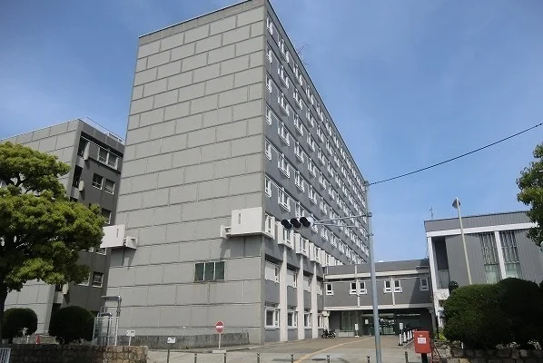 尼崎市役所まで1200m