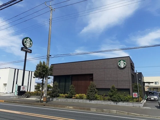 スターバックスまで400m