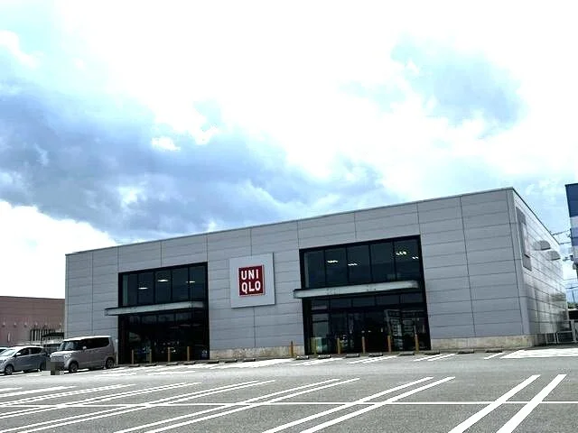 ユニクロ 原町店まで1100m