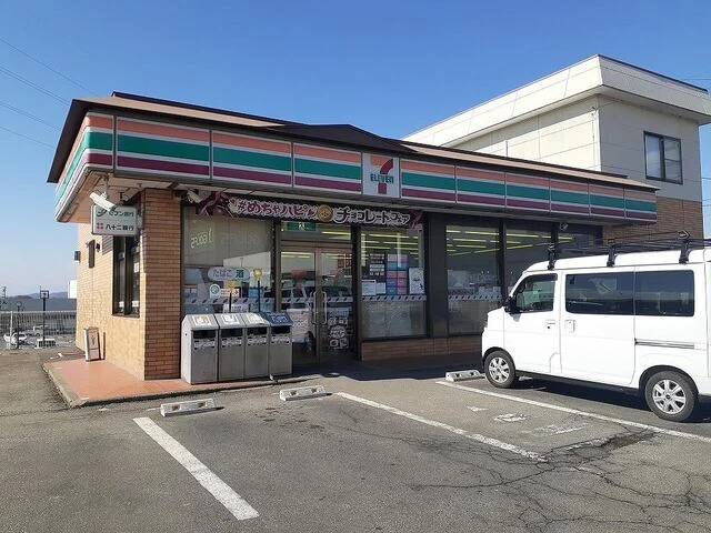 セブン・イレブン小諸御影店まで500m