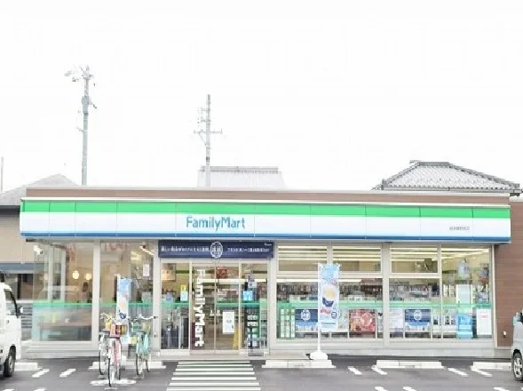 ファミリーマート岐阜粟野西店まで450m