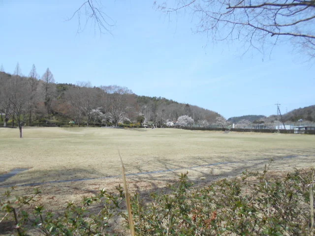 岐阜市畜産センター公園まで1300m