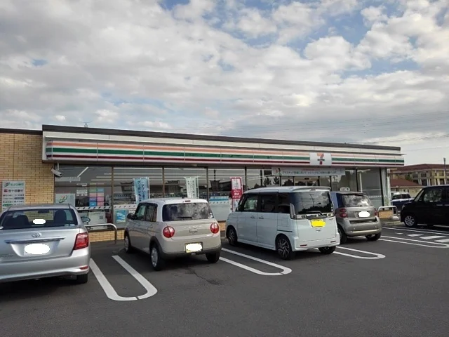 セブンイレブン多度津町北鴨店まで1200m
