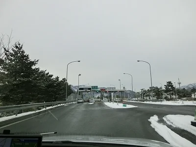 安田インターチェンジまで2000m