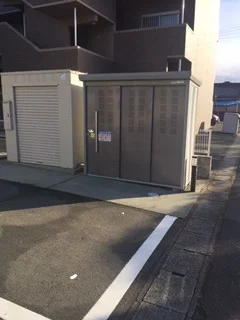 ゴミ捨て場