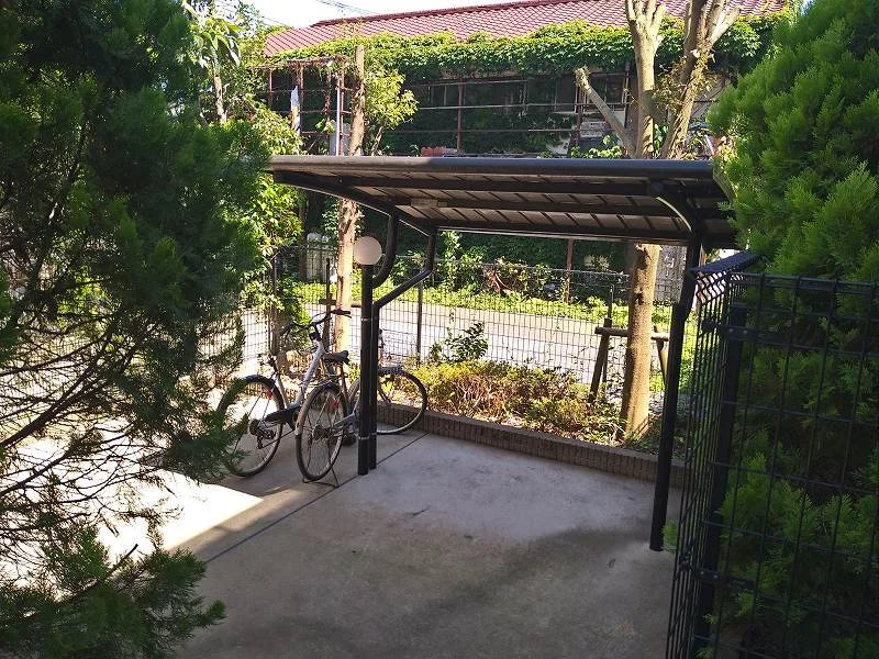 駐輪場　自転車＆原付のみ駐輪可