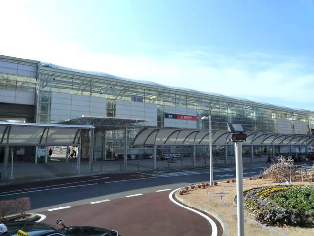 TX研究学園駅まで2700m
