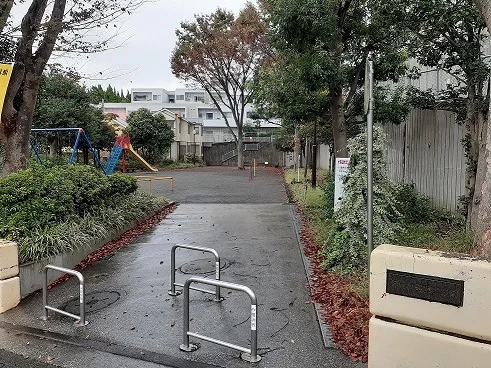 公園まで45m