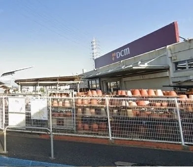 DCM安城店まで500m