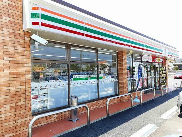 セブンイレブン　平島１丁目店まで800m