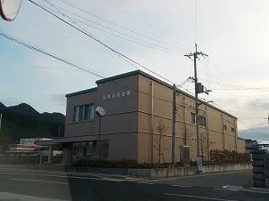 但陽信金まで1900m