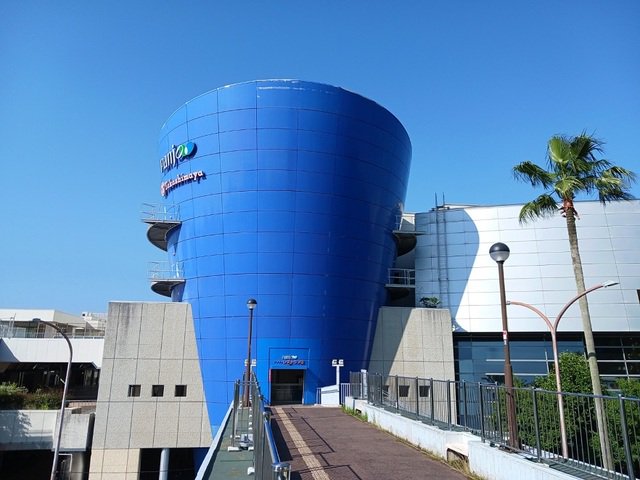 パンジョ様まで1800m
