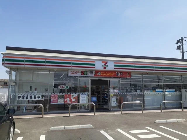 セブンイレブン岡山野殿東町店まで550m