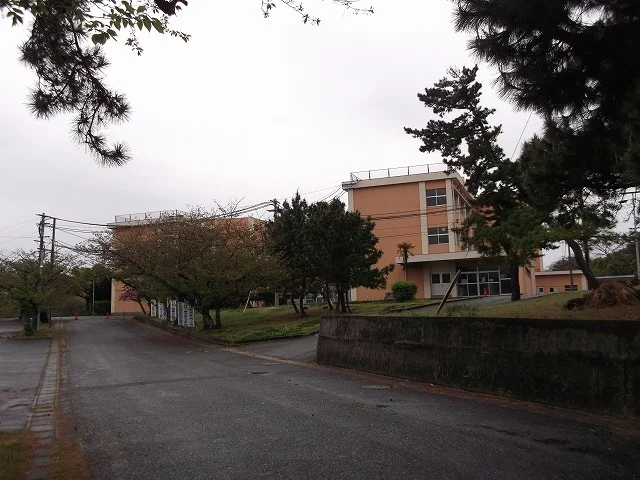 芦屋小学校まで500m