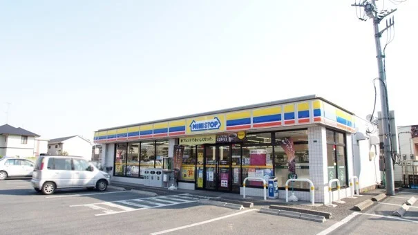 ミニストップ吹上富士見店まで1400m