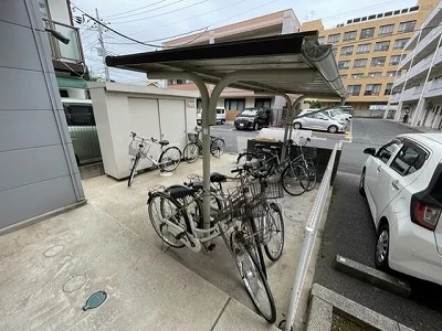 駐輪場