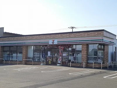 セブンイレブン大通南２２丁目店まで150m