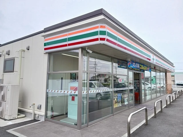 セブンイレブンまで1386m