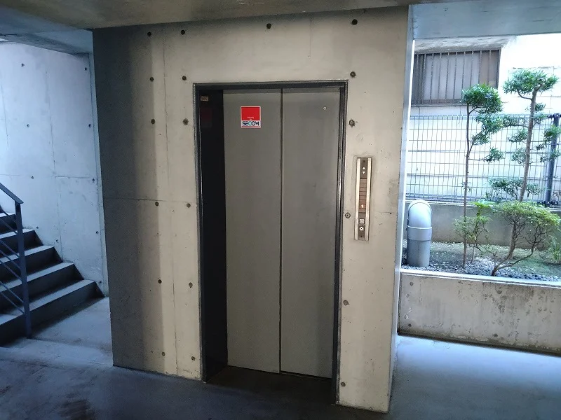 エレベーター