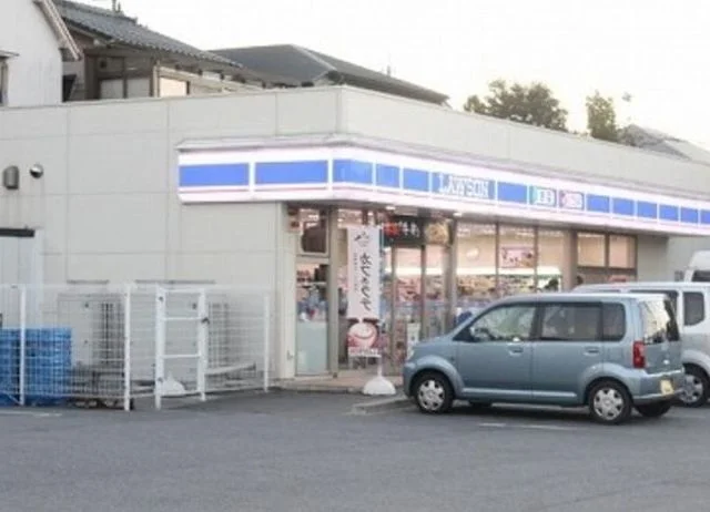 ローソン 岡崎上地五丁目店まで1400m