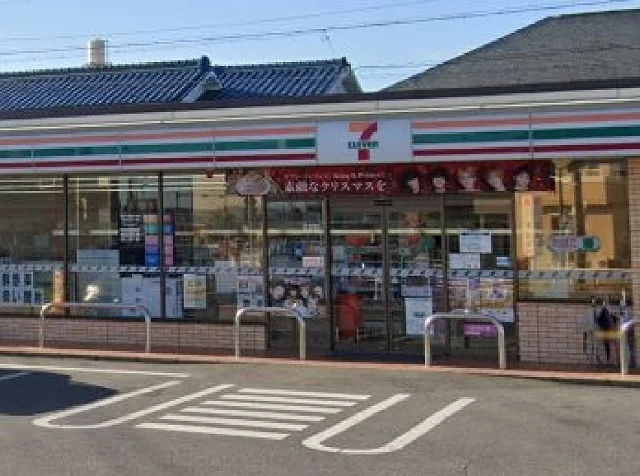 セブンイレブン安城東町１丁目店まで500m