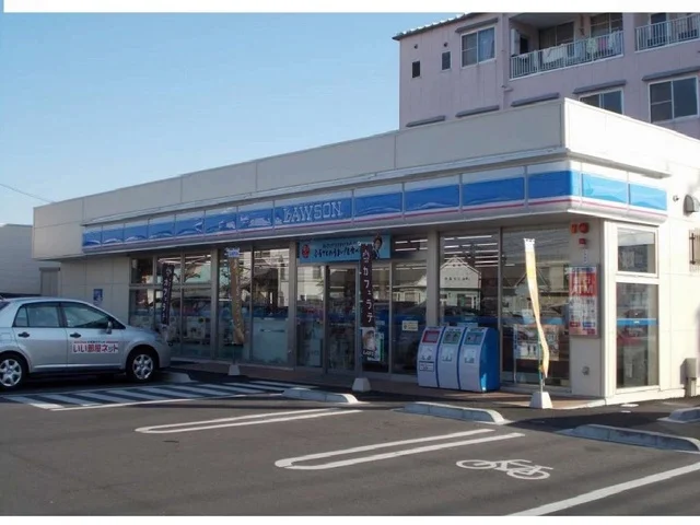 ローソン総社中央4丁目店まで500m