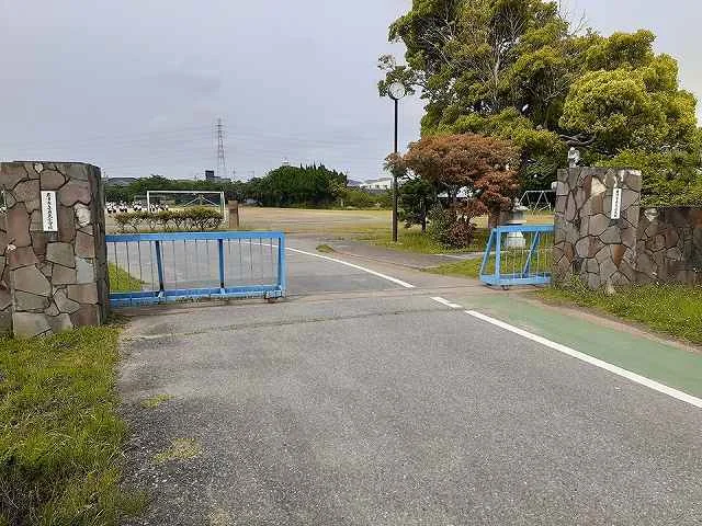 君津市立貞元小学校まで1100m