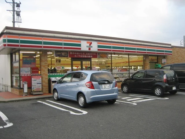 セブンイレブン新潟太夫浜店まで1300m