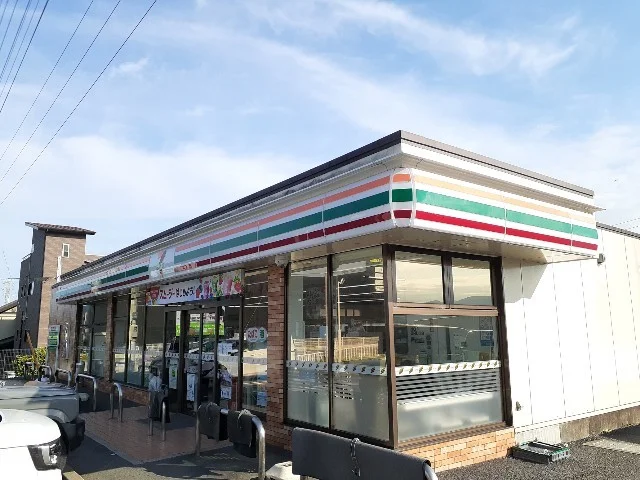 セブンイレブン富士市伝法片宿店まで850m