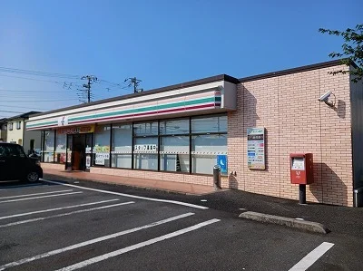 セブンイレブン　富士中丸店まで1200m