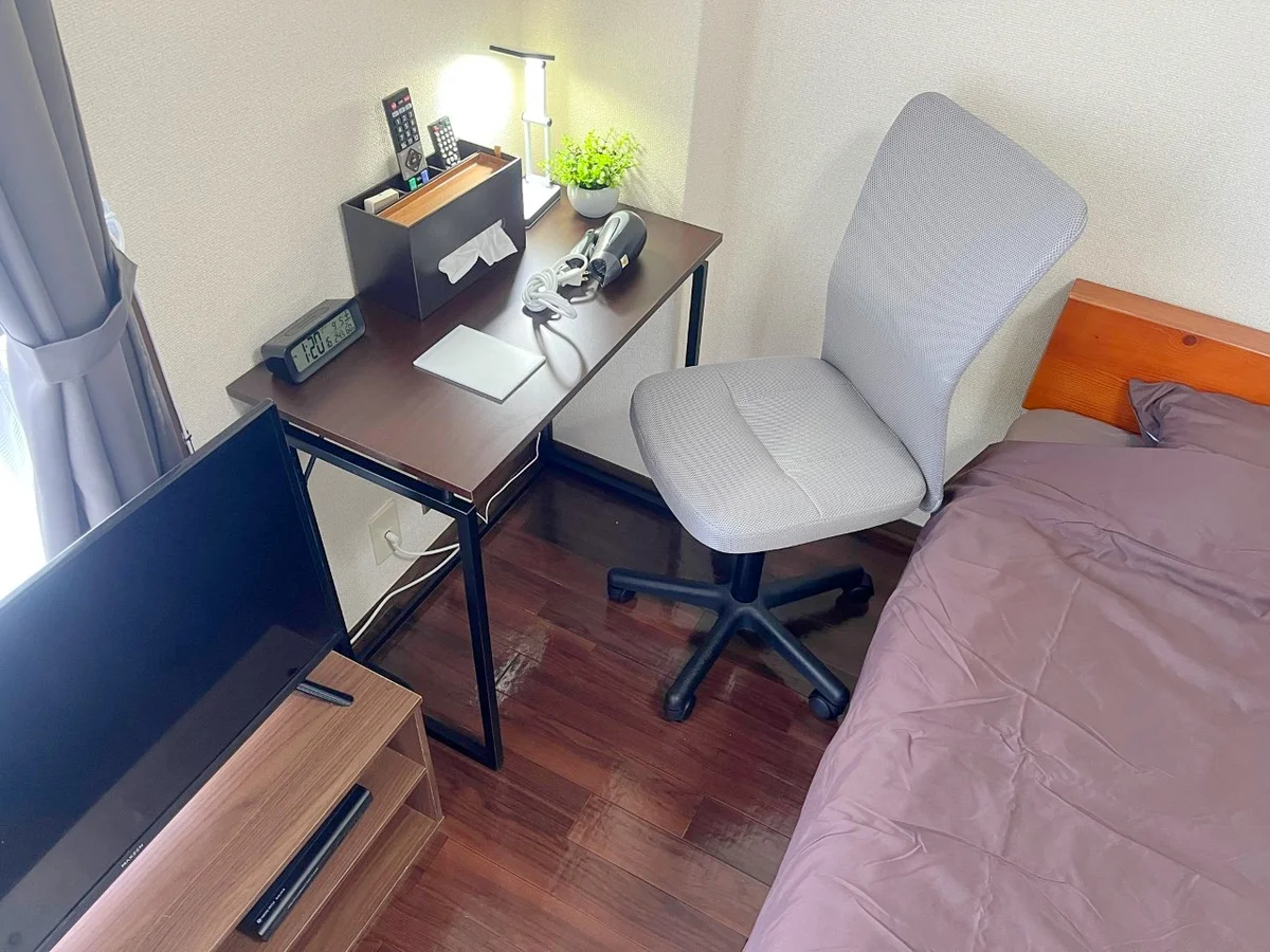 チェアもセットでご用意しています👍PC作業などにも良いですね💻