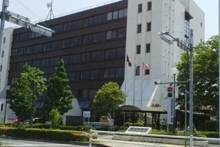 稲城市役所まで800m
