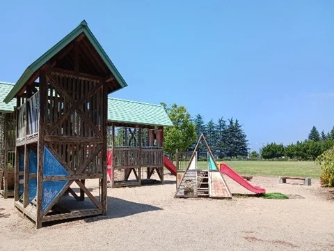 スポーツ・健康の森公園まで1500m